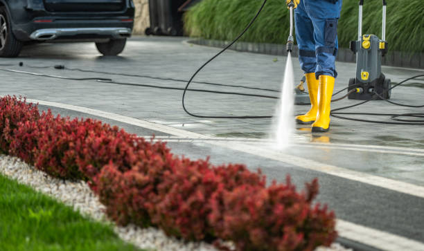 Best Pool Deck Cleaning  in Kings Grant, NC